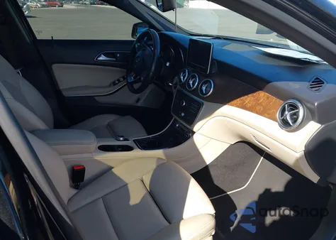 2016 Mercedes-Benz Gla 250 из США, поврежденный, VIN WDCTG4EB8GJ245217